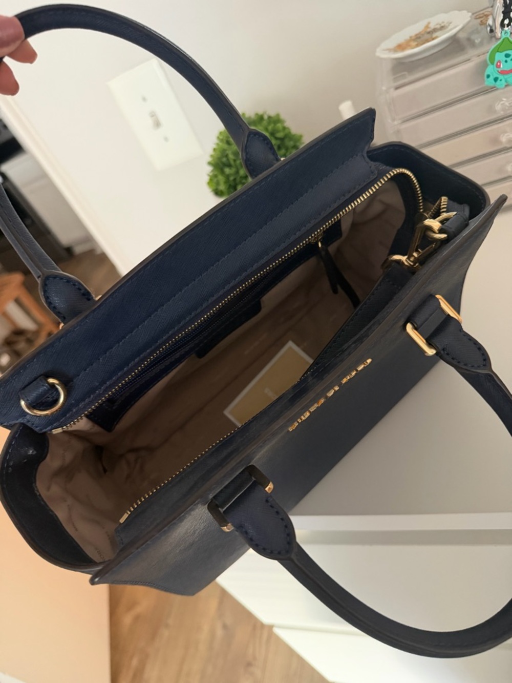 Michael Kors Navy Selma Saffiano Leather Satchel - Picture 3 of 4